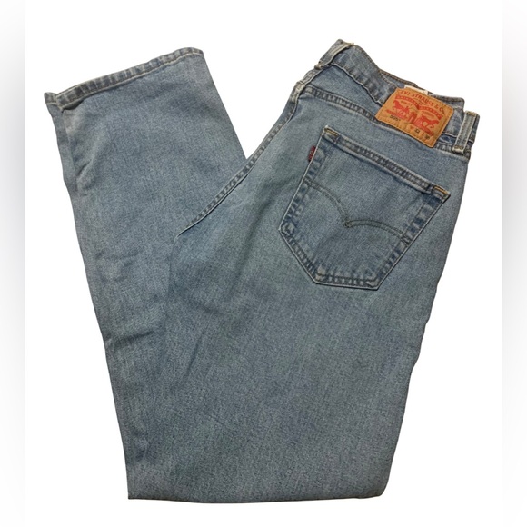 Levi's Other - Levi's 505 Men's Classic Light Blue Straight Denim Jeans. Pre- Owned 32x30